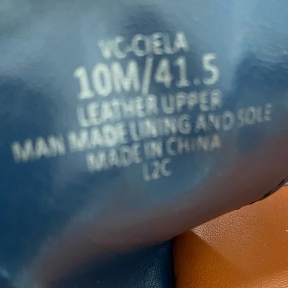 Vince Camuto Women's Ciela toe ring Flat Sandal - Picture 4 of 8